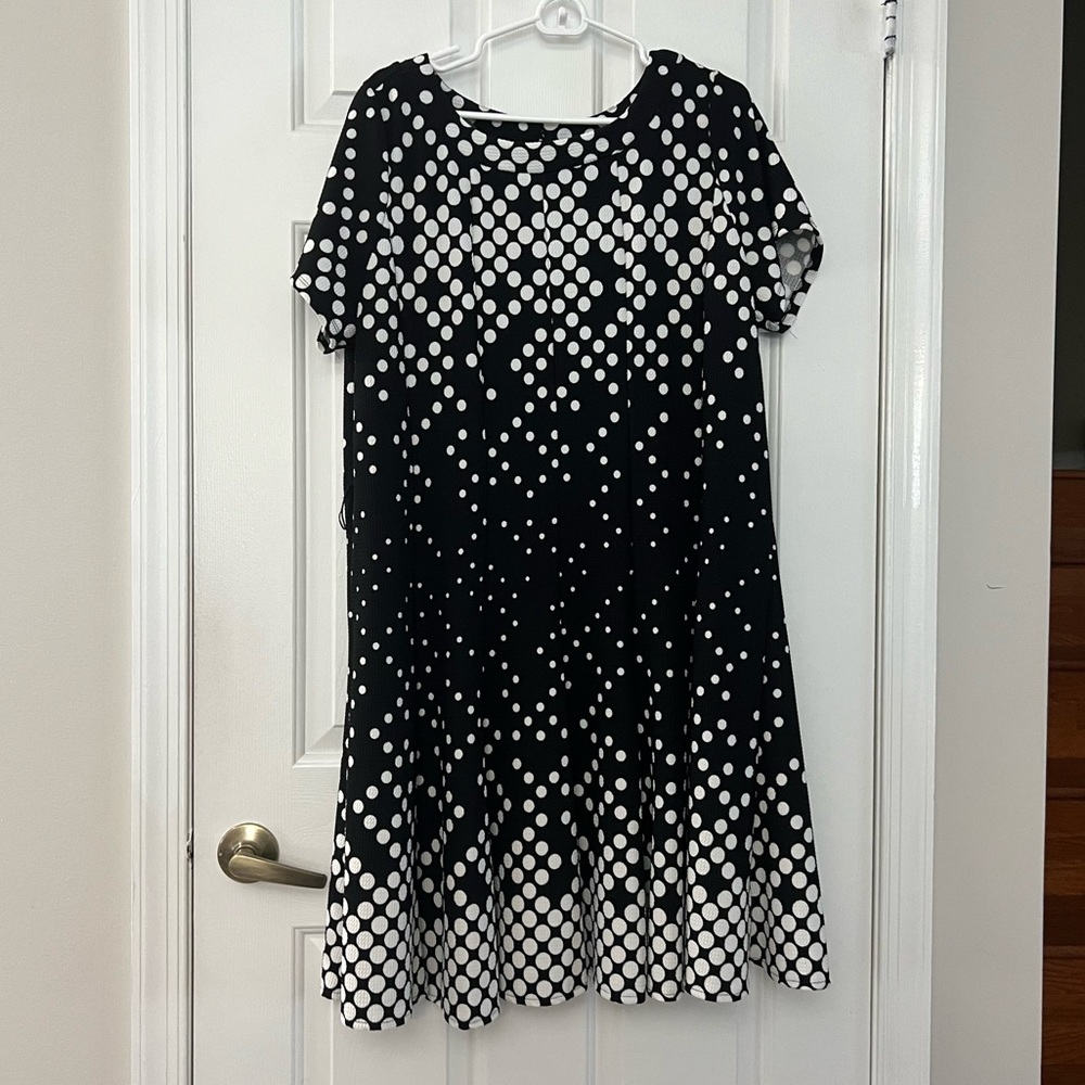 Avenue Black and White Dot Mini Dress